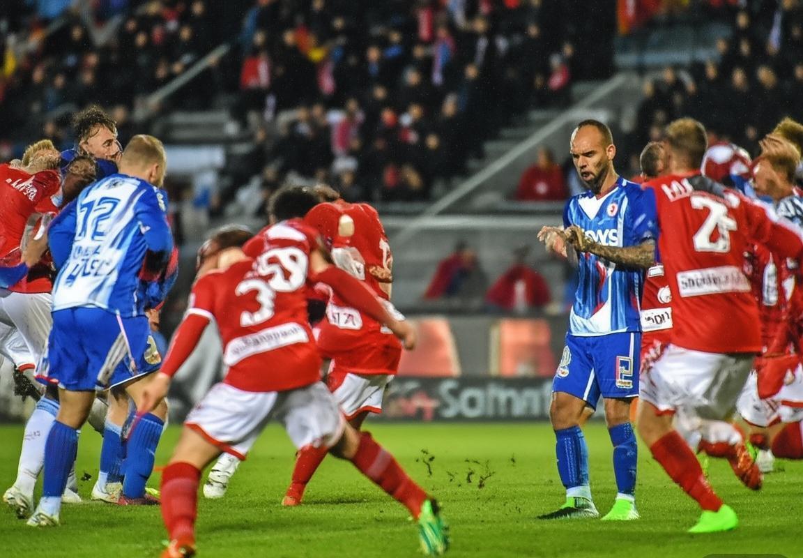 2019赛季索肖VS特鲁瓦：经典对决解析与回顾(图1)